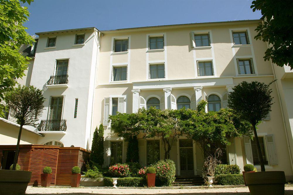 Clarion Suites Corneille Luchon Bagnères-de-Luchon Exteriér fotografie